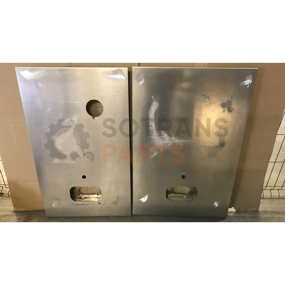 Люк багажного отсека Golden Dragon - купить в интернет-магазине Parts.Sotrans