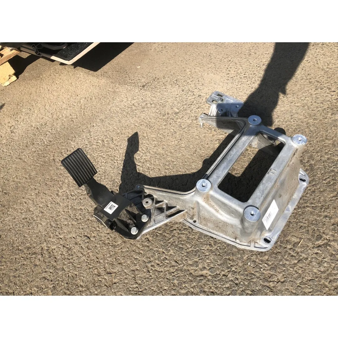 Педаль газа Mercedes-Benz Actros - купить в интернет-магазине Parts.Sotrans